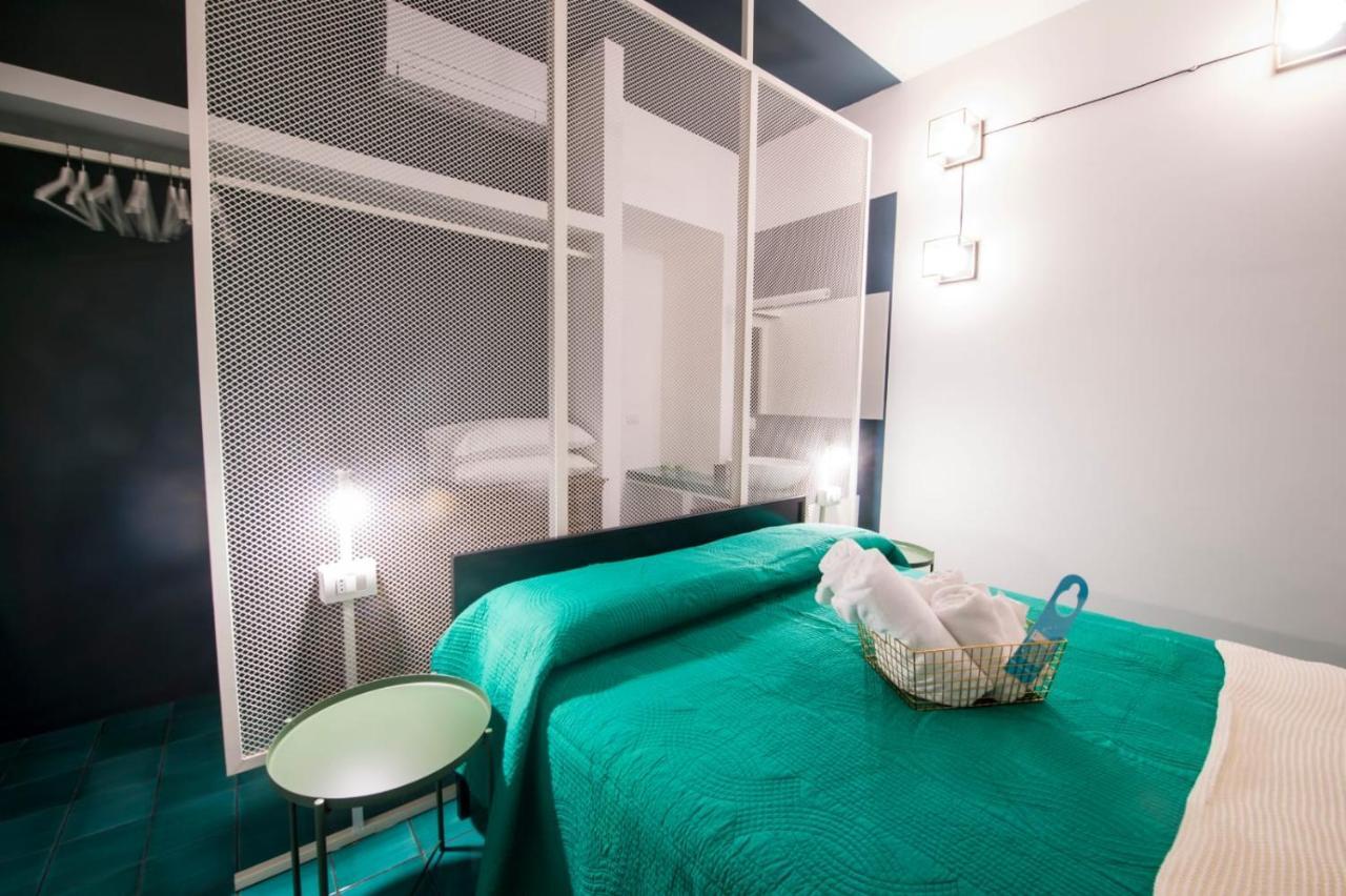 Ninina Boutique Suites Salerno Exterior foto